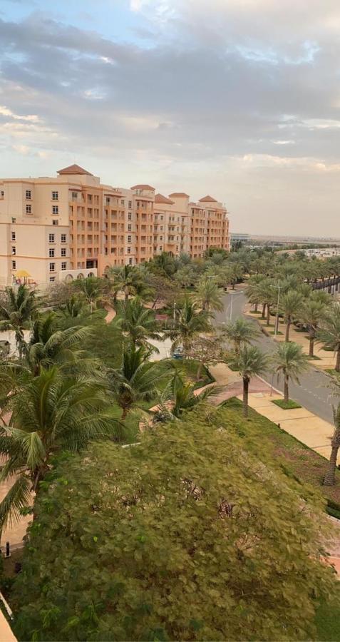 Апартаменты Marina Rose King Abdullah Economic City Экстерьер фото
